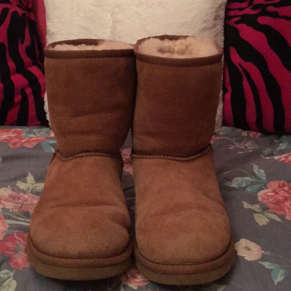 Tan UGG®️ Boots